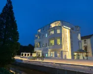 Shanghai Senbo Garden Resort Hotel (International Tourism Resort Area) فنادق في 