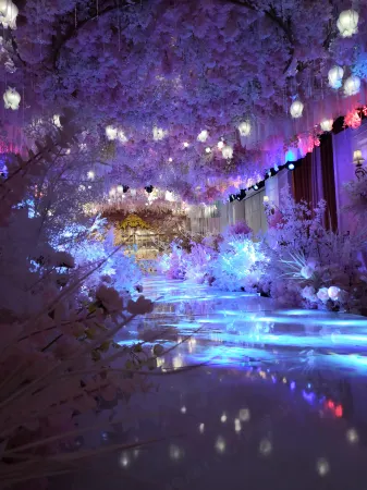 Chongren Mingting Hotel