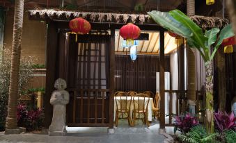 Quyang Yangping Hotel
