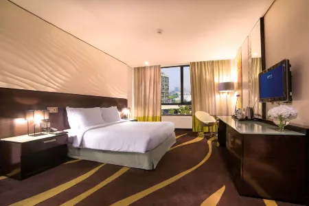 Radisson Blu Hotel, Abu Dhabi Yas Island Отели рядом с достопримечательностью «Яс»