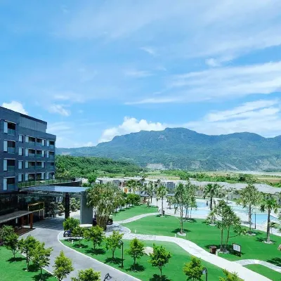 Taitung Chii Lih Resort Hotels near Qingjing Farm