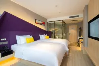 ManLv · Hotel(Zhongshan Park Subway Station Store, People's Road Pedestrian Street, Jiangyin) - Wifi