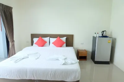 Dos's House Hotels in Phuket