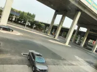 石家莊天源商務酒店 鄰近石家莊植物園-大榕樹的酒店