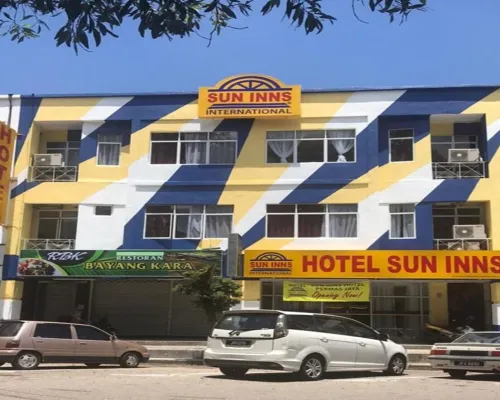 Sun Inns Permas Jaya Hotel di Plentong