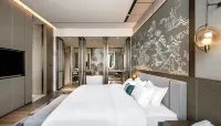 New Century Hotel (Wuhan High-speed Railway Station, Happy Valley)