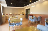 Homeinn Hotel (Ninghai Central Plaza Renmin Avenue)