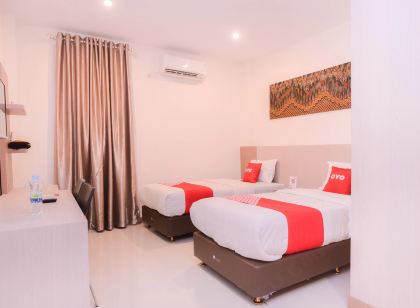 Super OYO Capital O 2018 Ring Road Guest House Syariah