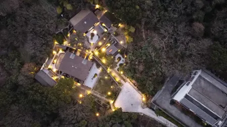 Putuo Mountain lives in Putuo Mountain Отели рядом с достопримечательностью «Fayu Temple»