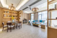 Yue Four Season Resort Center Hotels in Qingzhen