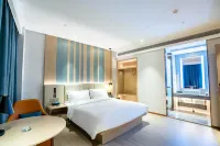 CHAMJOY HOTEL(Jiangshan Hushan Park) Các khách sạn gần CPC Jiangshan Committee Party School