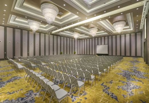 3. 해리스 버투 호..