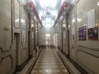 Ruite Hotel Service Apartment (Yingkou Wanda store)