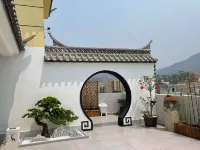 QINHEYUAN APARTMENT Hotel di Shuangjiang Lahu, Va, Blang and Dai Autonomous County