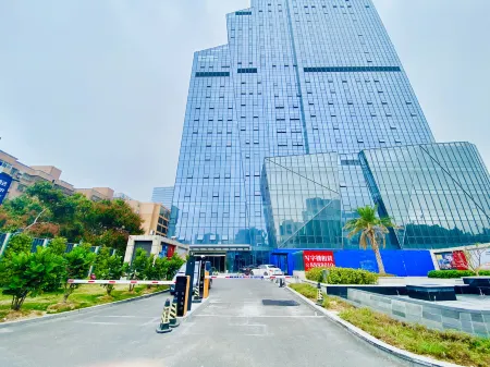 Apamen International Apartment (Zhuhai Gongbei High-speed Railway Station Store)