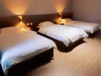 安新宏源賓館 - 2 星級