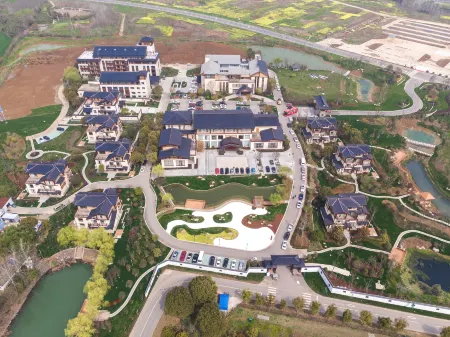 Zaolin Mountain Villa Отели рядом с достопримечательностью «Yangzhou Expo Park»