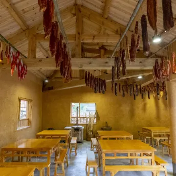 Chongyi Shangbao Terrace Farming Culture Park