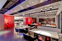 Ibis Hotel (Harbin Central Street Airport Bus Station Hotel)