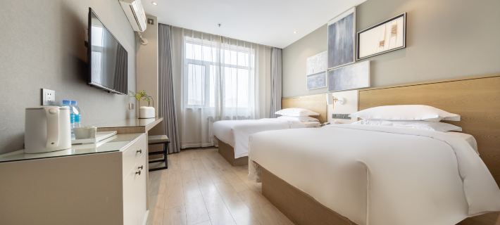 Jinyi Chain Hotel (Drum Tower General's Mansion Subway Station) Hotels in Hohhot