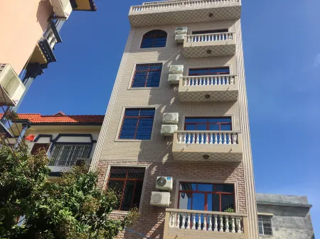 Dongxing Xujia Inn Отели рядом с достопримечательностью «Wanwei Golden Beach»