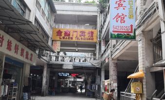 Zhongxian Jinxinmen Hotel