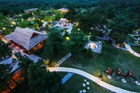 둥하이 포레스트 핫 스프링 리조트