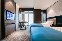 South Hotel (Zhangbayi Road Metro Station&Xi'an High-tech Zone) Hotel in zona Xi'an Institute Service & Software Science Technology