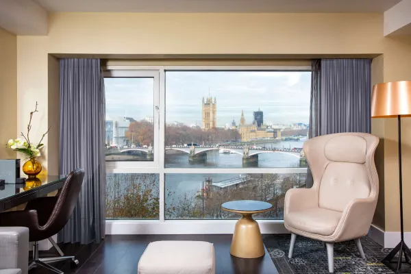 Park Plaza London Riverbank
