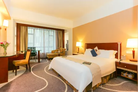 CP Peninsula Hotel