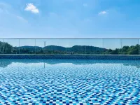 Zipeng Mountain Guangyuan International Conference Center - piscina