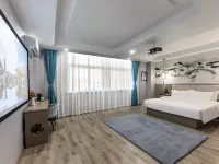 Huaju Hotel (Jiaxing Nanhu Xinfeng Town Government store) Hotels near Meihuazhou