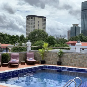 Pooltop Phnom Penh