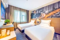 Super 8 Collection Hotel (Lanzhou Railway Station Hongxingxiang Subway Station)