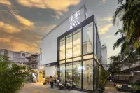 Sanya Hui Hotel Surfing ocean view hotel Hotels in Wuzhizhou Island