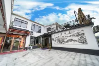 Jiuhuashan Luhuayuan Homestay Các khách sạn ở On the Mountain