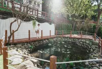 Inn Rose Hotels near Xikou Suspension Bridge