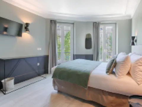 Hôtel Avama Prony Hotels in Paris