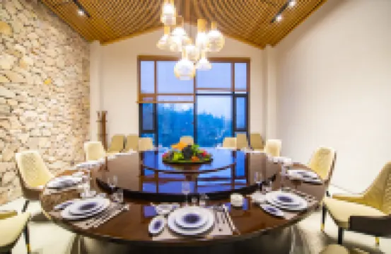 Qingfeng Jiujiantang Holiday Homestay