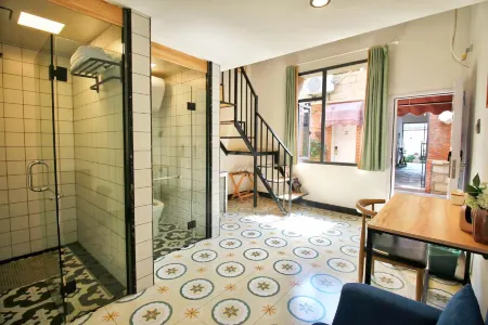 SlowHouse Huaxi INN