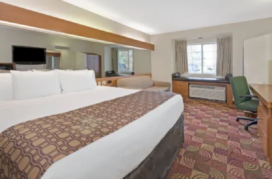 Microtel Inn & Suites by Wyndham Denver Airport Hotels near Denver International Airport