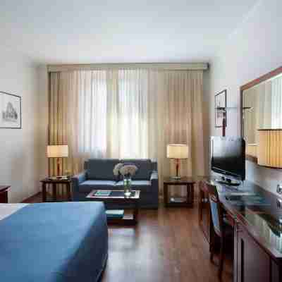 Starhotels Excelsior Rooms