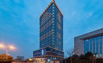 Lavande Hotel (Yichang East Railway Station Chengdong Avenue)