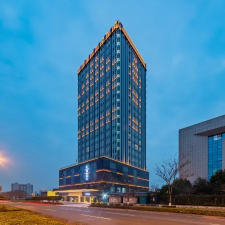 Lavande Hotel · Yichang East Station Chengdong Avenue Hotel