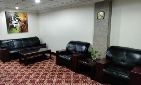 Yuhua Hotel - Housity