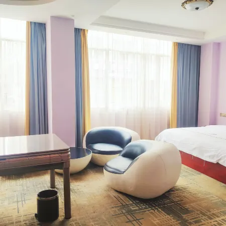 Xinxin Hotel Xingyi