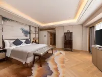 Zhuhai Longzhuda International Hotel (Gongbei Port Railway Station Branch) Hotels near Gongbei Border