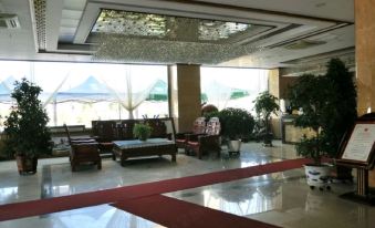 Zichang Wayaobao Hotel