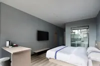 海納精品酒店（龍巖動車站萬寶廣場店） 鄰近龍巖體育中心東區-體育場的酒店