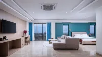 โรงแรม Vakara Kep - พร้อมระเบียง